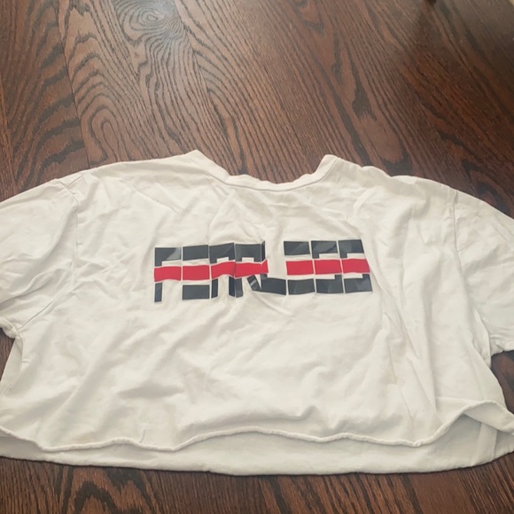 “FEARLESS” WHITE CROP TOP - Picture 1 of 1